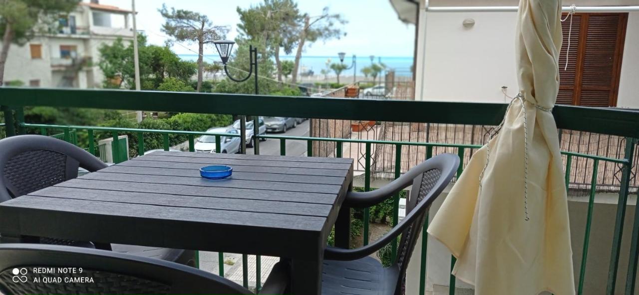 Ad Un Passo Dal Mare Bed & Breakfast Praia a Mare Eksteriør bilde