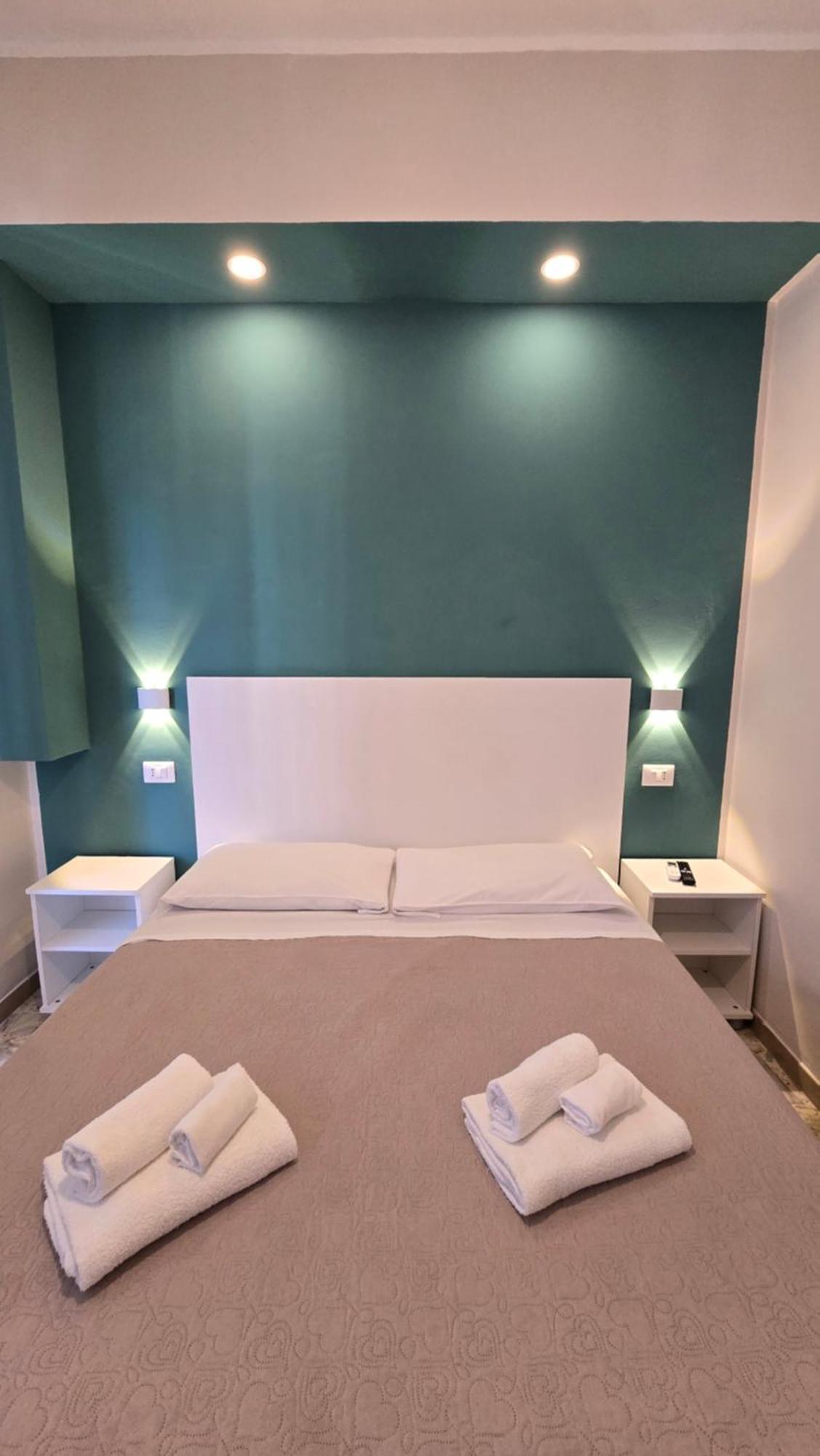 Ad Un Passo Dal Mare Bed & Breakfast Praia a Mare Eksteriør bilde
