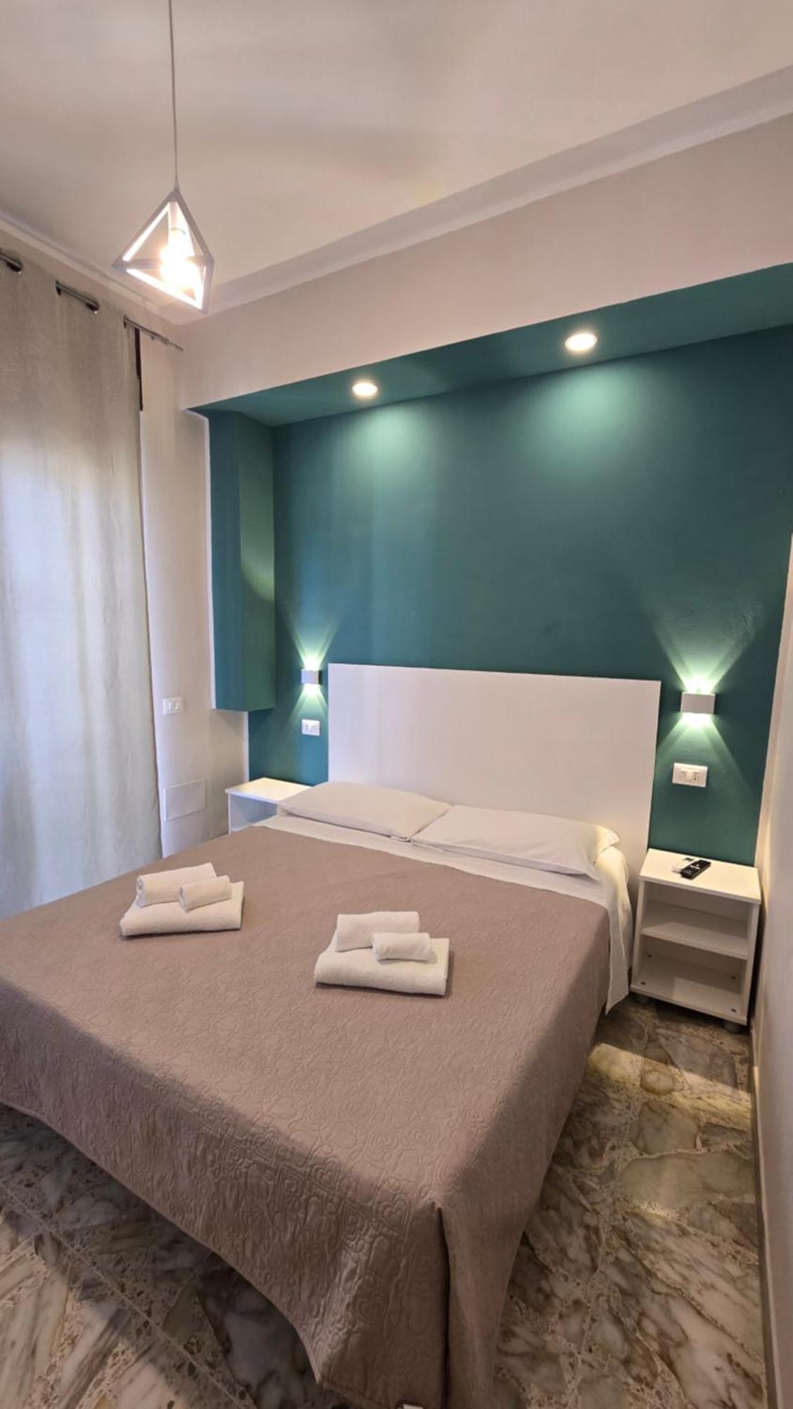 Ad Un Passo Dal Mare Bed & Breakfast Praia a Mare Eksteriør bilde
