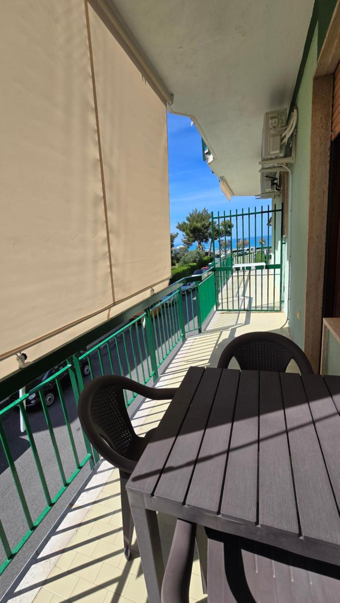 Ad Un Passo Dal Mare Bed & Breakfast Praia a Mare Eksteriør bilde